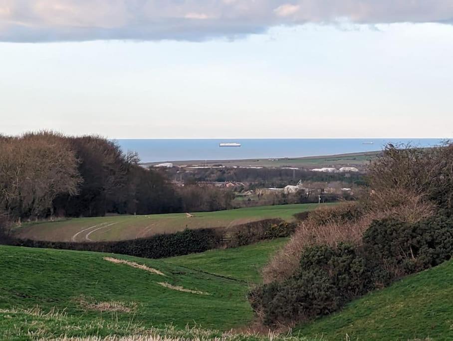 Sea View Retreat - B&B