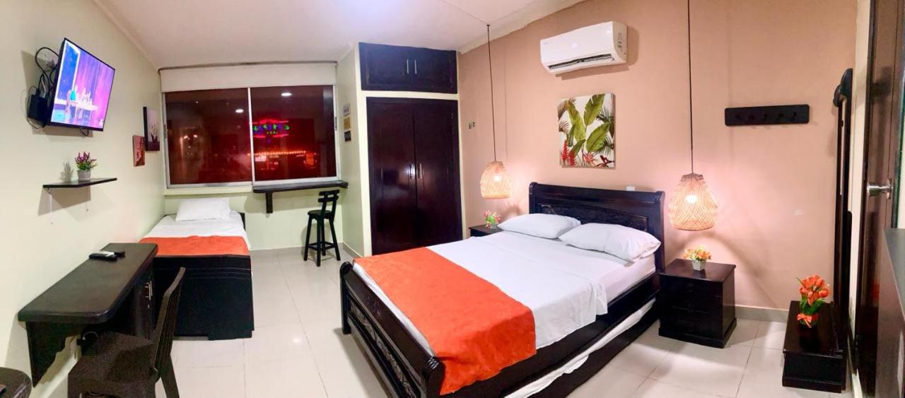 Comodo apartaestudio 211B Cartagena Bocagrande cerca a la playa - B&B