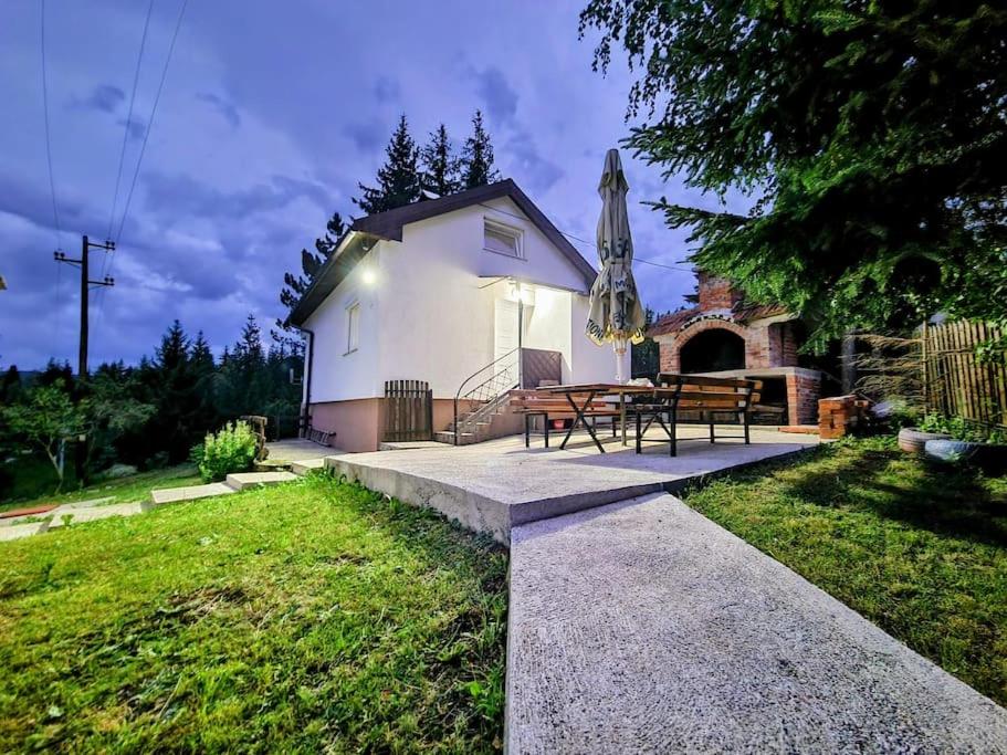 7Pines Bijambare - Air Spa - B&B