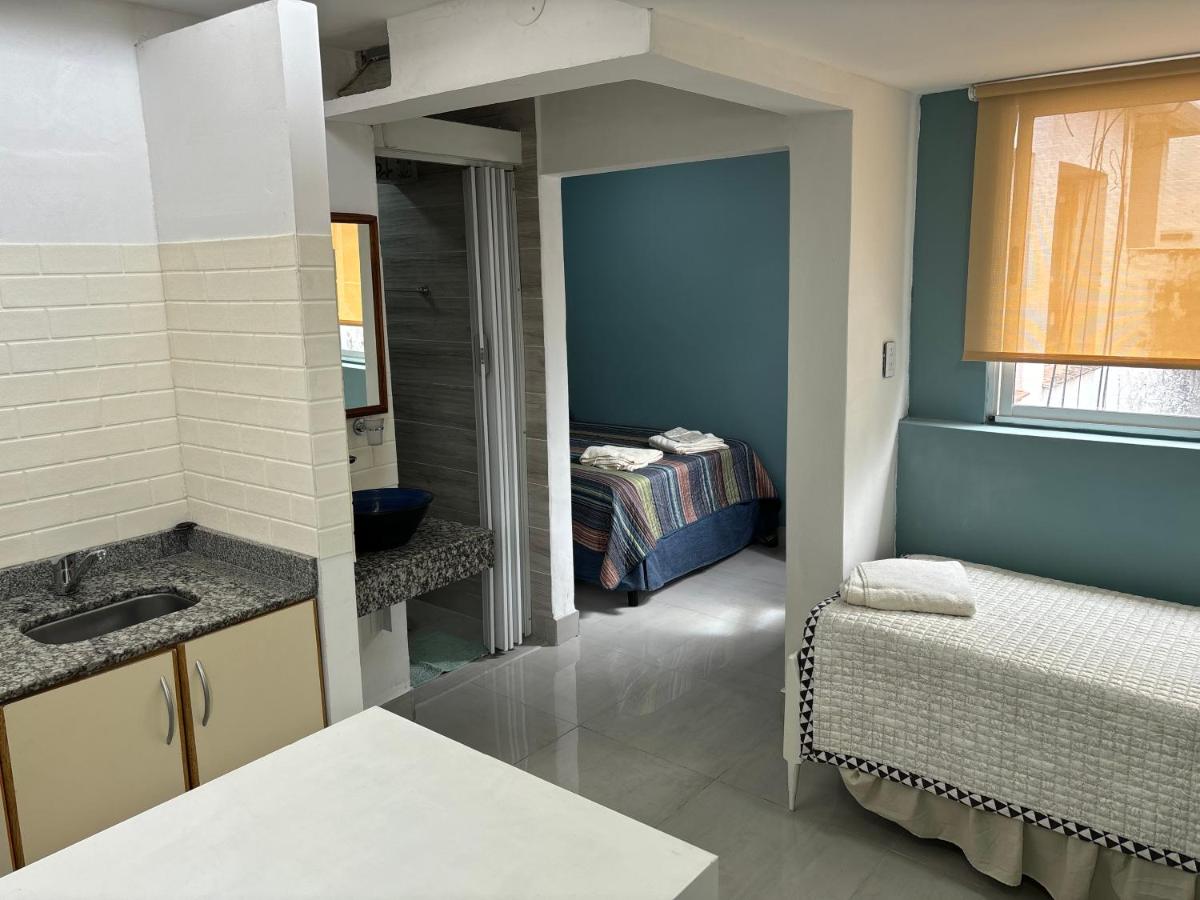 Atelier- Bohardilla a 2 cuadras de la plaza principal - B&B