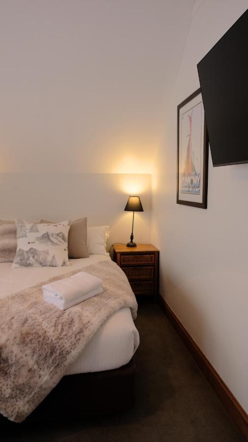 Triple Room with Mountain View