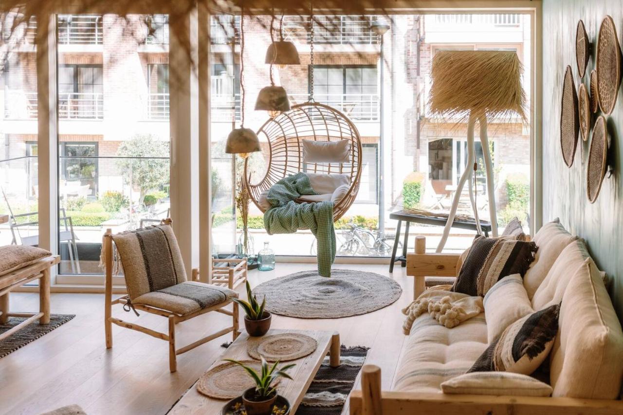 La Petite Fort Bohemian Apartment In Knokke - B&B