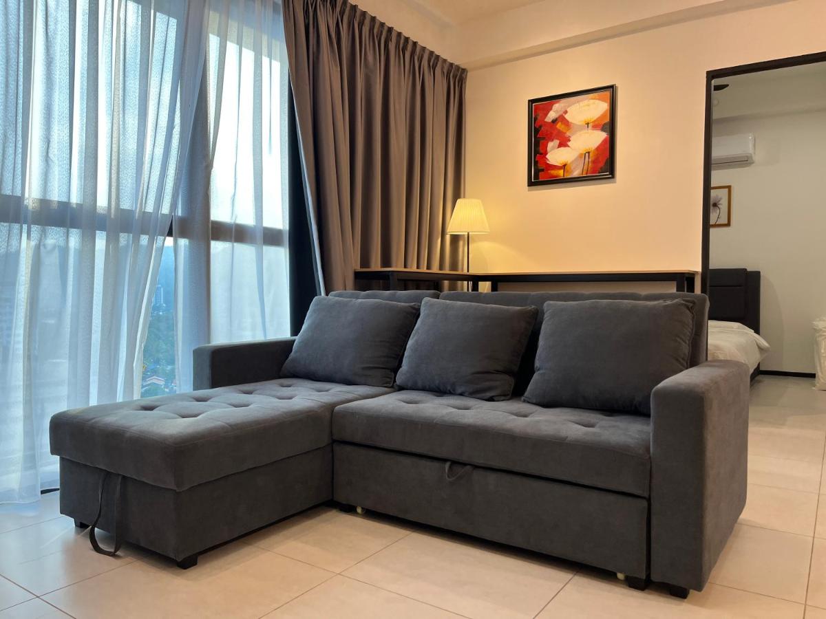 B&B George Town - Family friendly 3 bedroom 8-10pax @Urban Suites - Bed and Breakfast George Town