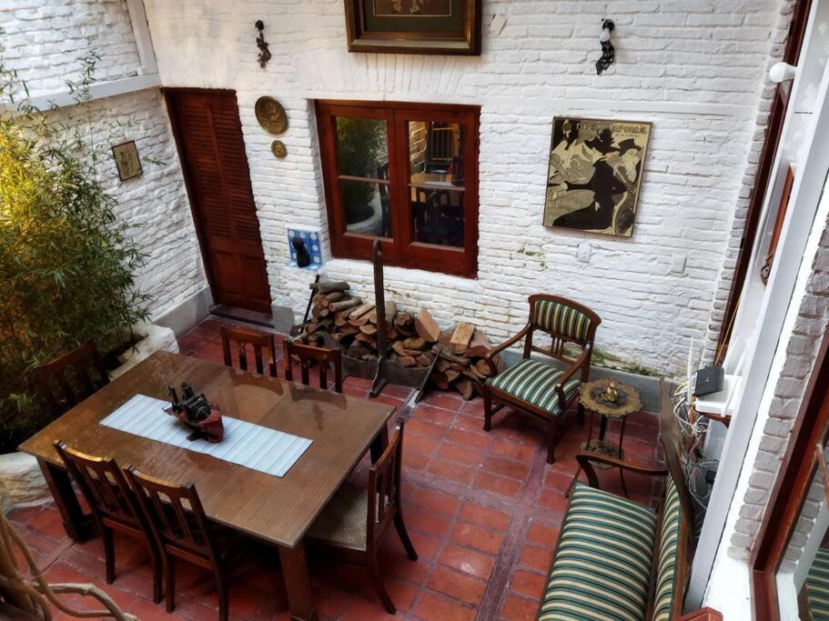 B&B Montevideo - Galeón Nouveau (Apt 02). Terrace in The Oldtown - Bed and Breakfast Montevideo