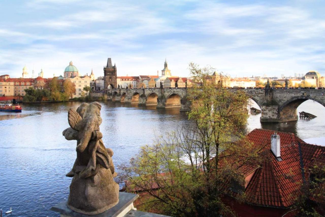 Residence Charles Bridge - Ferienwohnung