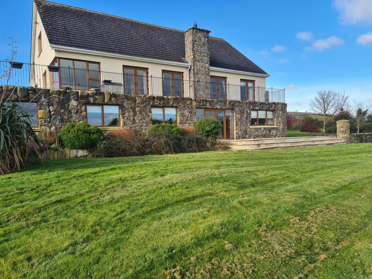 Lakeside House - B&B