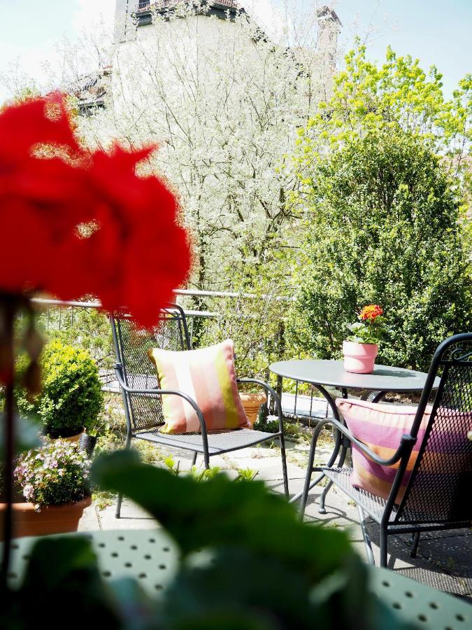 Apartments an der Freiheit - Ferienwohnung München