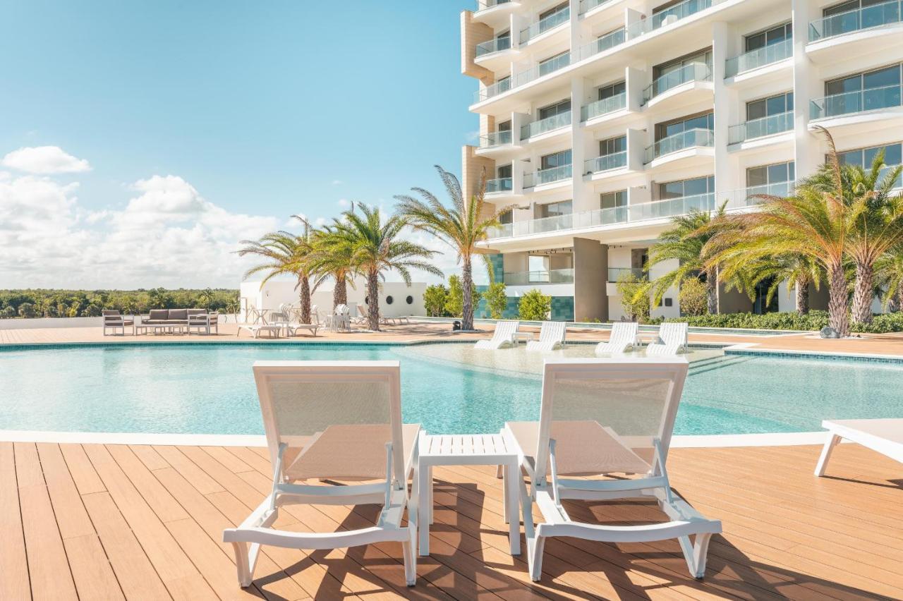 Modern Apartment in Exclusive Tower at Cap Cana - B&B