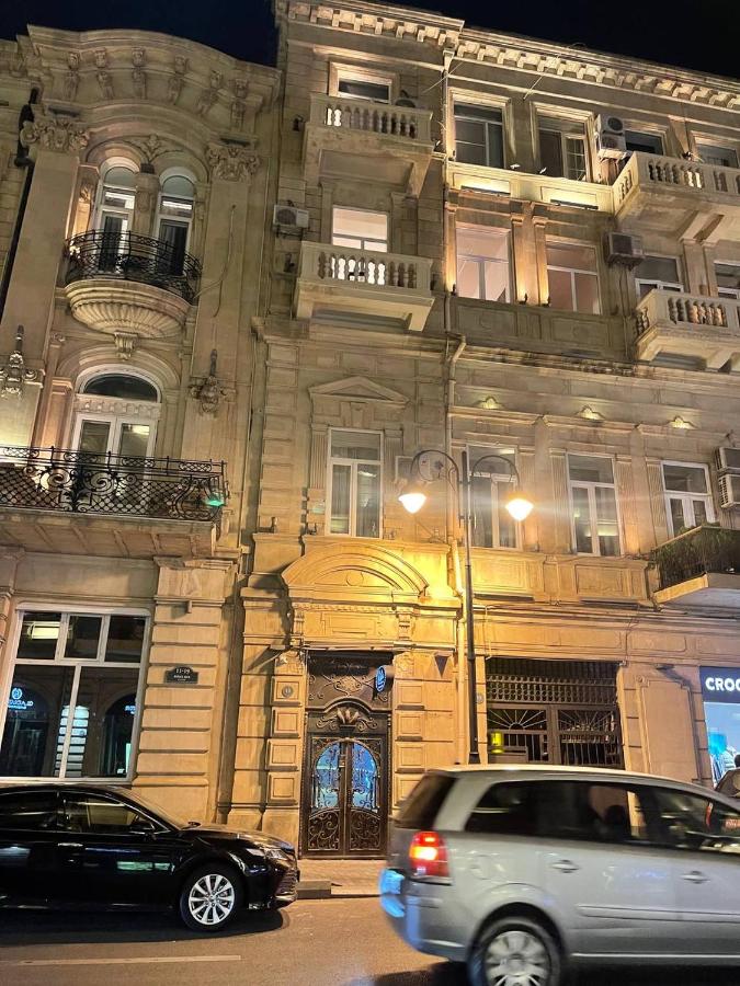 Rasul Rza - B&B Bakú