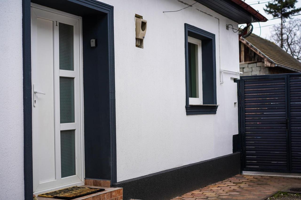 Aristocratic Home - B&B Braşov