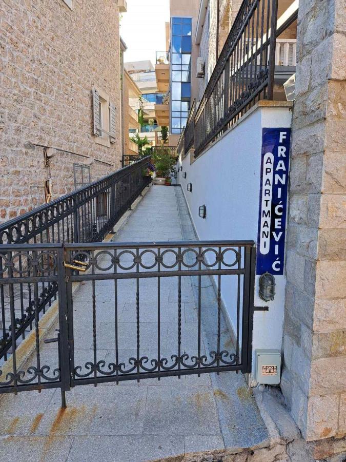 Apartments Djuro - B&B