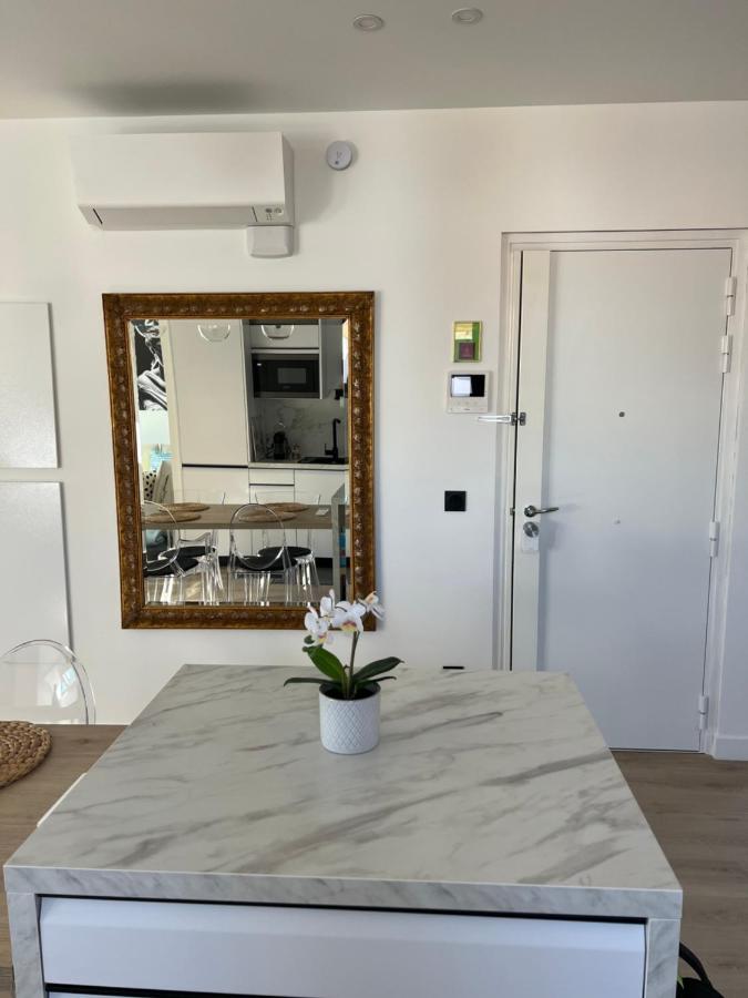 Monte Carlo Monaco Border - luxury, modern, cozy with home feelings and See View - Chambres d’hôtes Beausoleil