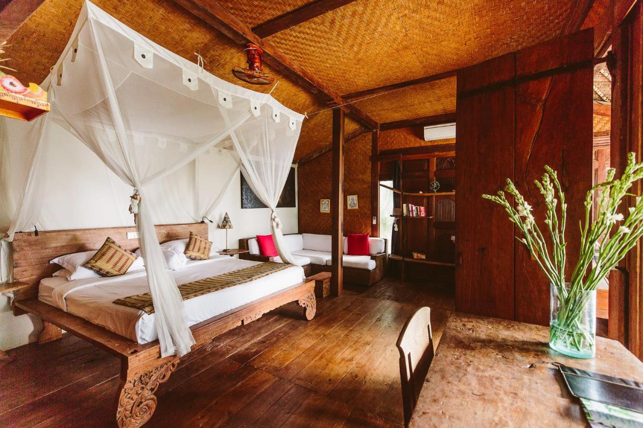 Villa mit 1 Schlafzimmer und eigenem Pool am Strand