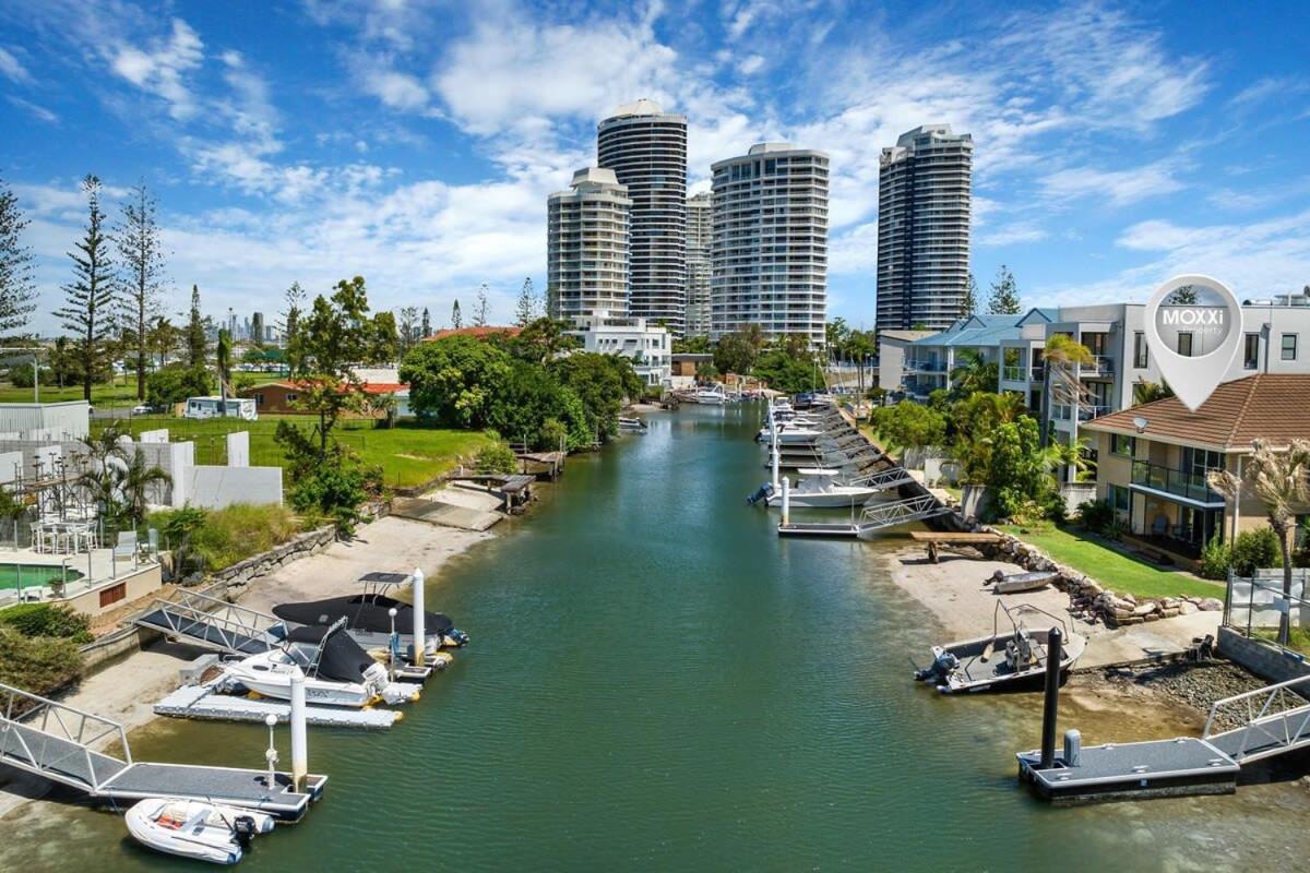 B&B Gold Coast - Runaway Bay Waterfront Delight - Bed and Breakfast Gold Coast