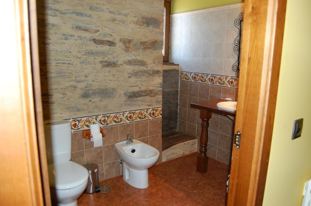 Doppelzimmer mit Whirlpool-Badewanne