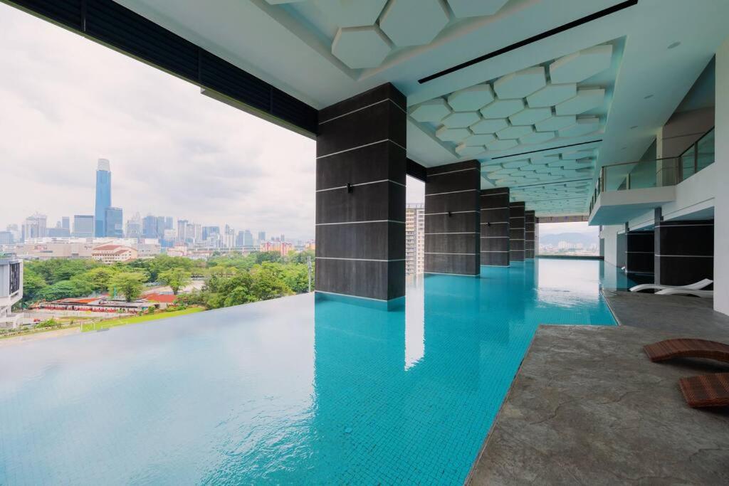 Muji Home Lavile KL Sunway Velocity 双威永乐城中文房东Pool - B&B Kuala Lumpur