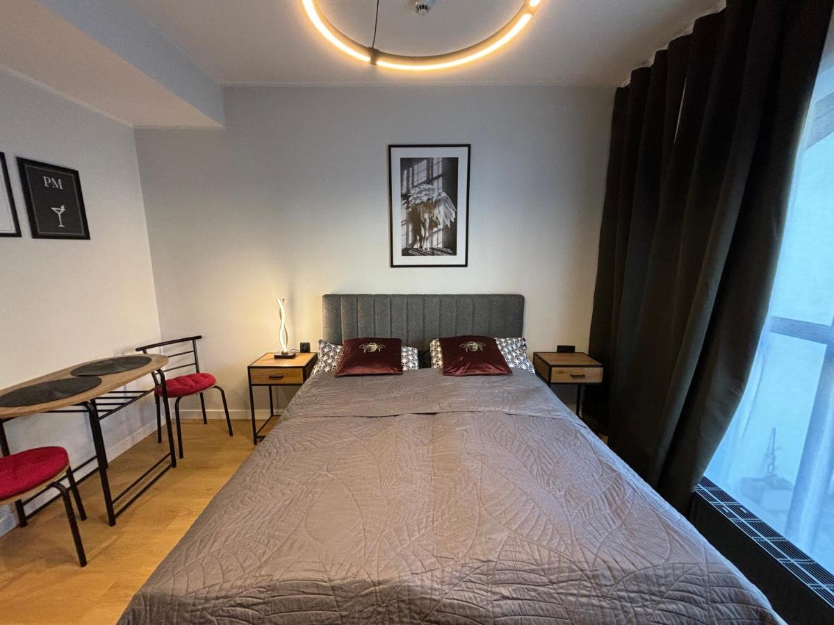 B&B Poznań - CENTRUM PLAC WOLNOŚCI 6, Faktura VAT, bezkontaktowe zameldowanie - Bed and Breakfast Poznań