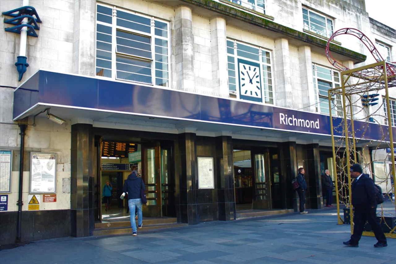 Main Street Corner Great 1bedroom Flat - Richmond - Chambres d’hôtes