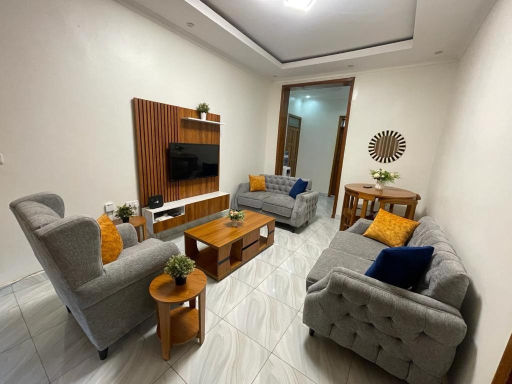 B&B Kigali - 449 st UNIQUE APARTMENT - Bed and Breakfast Kigali