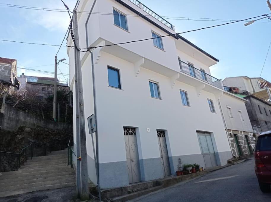 Casa da Calçada - Casa Inteira - B&B Seia