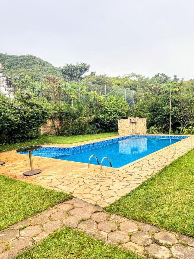 Chácara (Condomínio Portal dos Nobres- Atibaia/SP) - B&B
