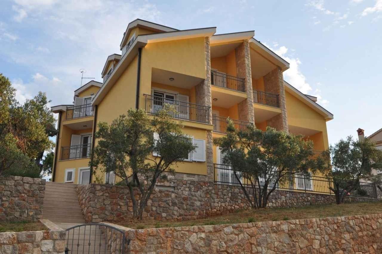 Apartment in Vrbnik - Insel Krk 47194 - Ferienwohnung Vrbnik