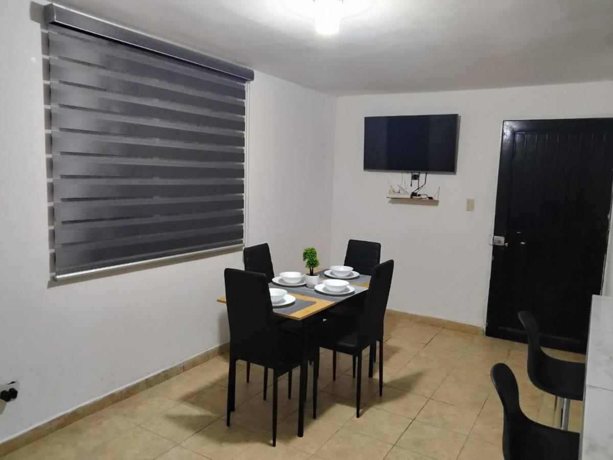 Depa Eco en planta baja, a 5 minutos del malecon y zona dorada - B&B