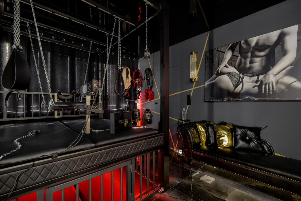 World Of Ecstasy - Apartament BDSM