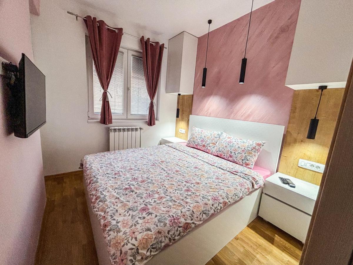 B&B Skopje - AURA LUX - Bed and Breakfast Skopje