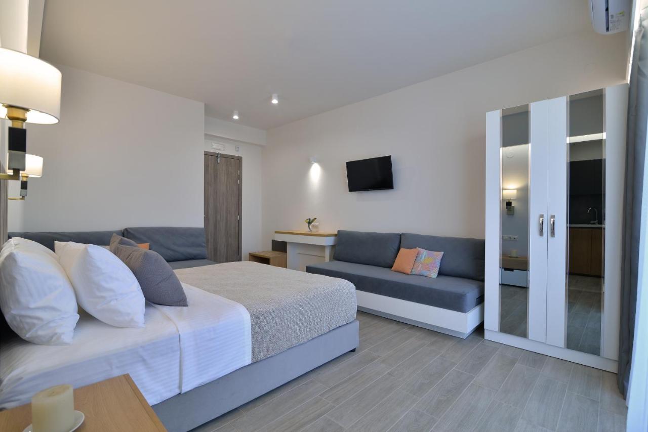 Kamer met Kingsize Bed en Uitzicht op de Bergen