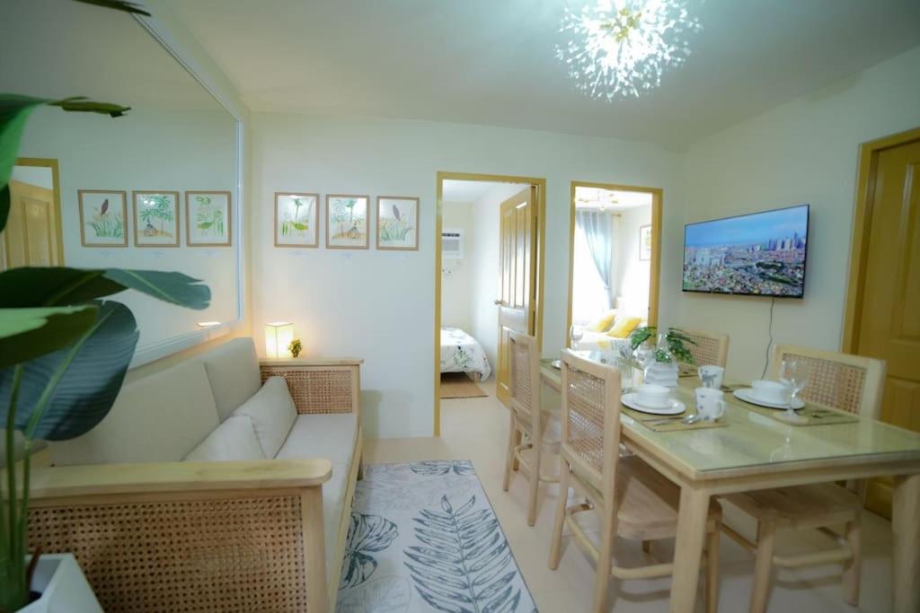 2-BR Condo for 4 in Dumaguete - B&B Dumaguete