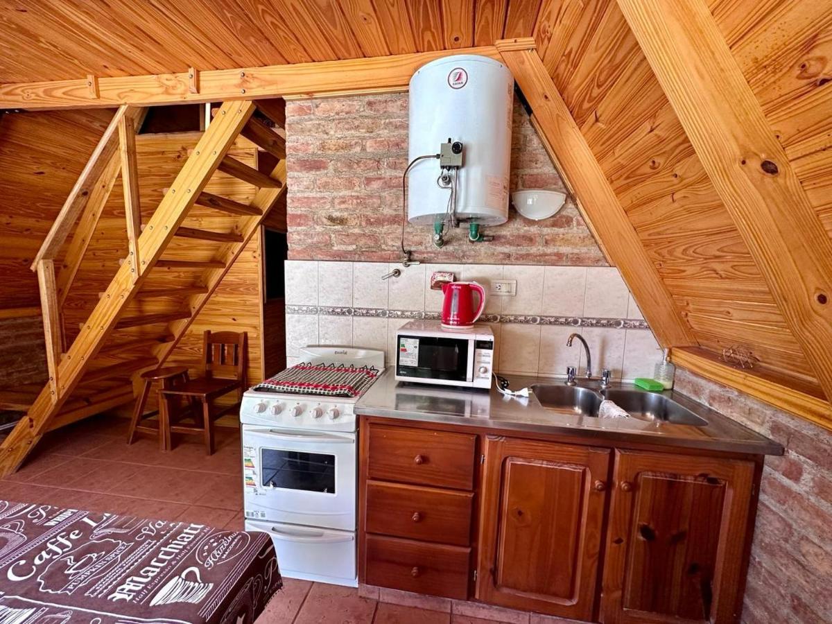 Hostería & Cabañas Río Fénix - B&B