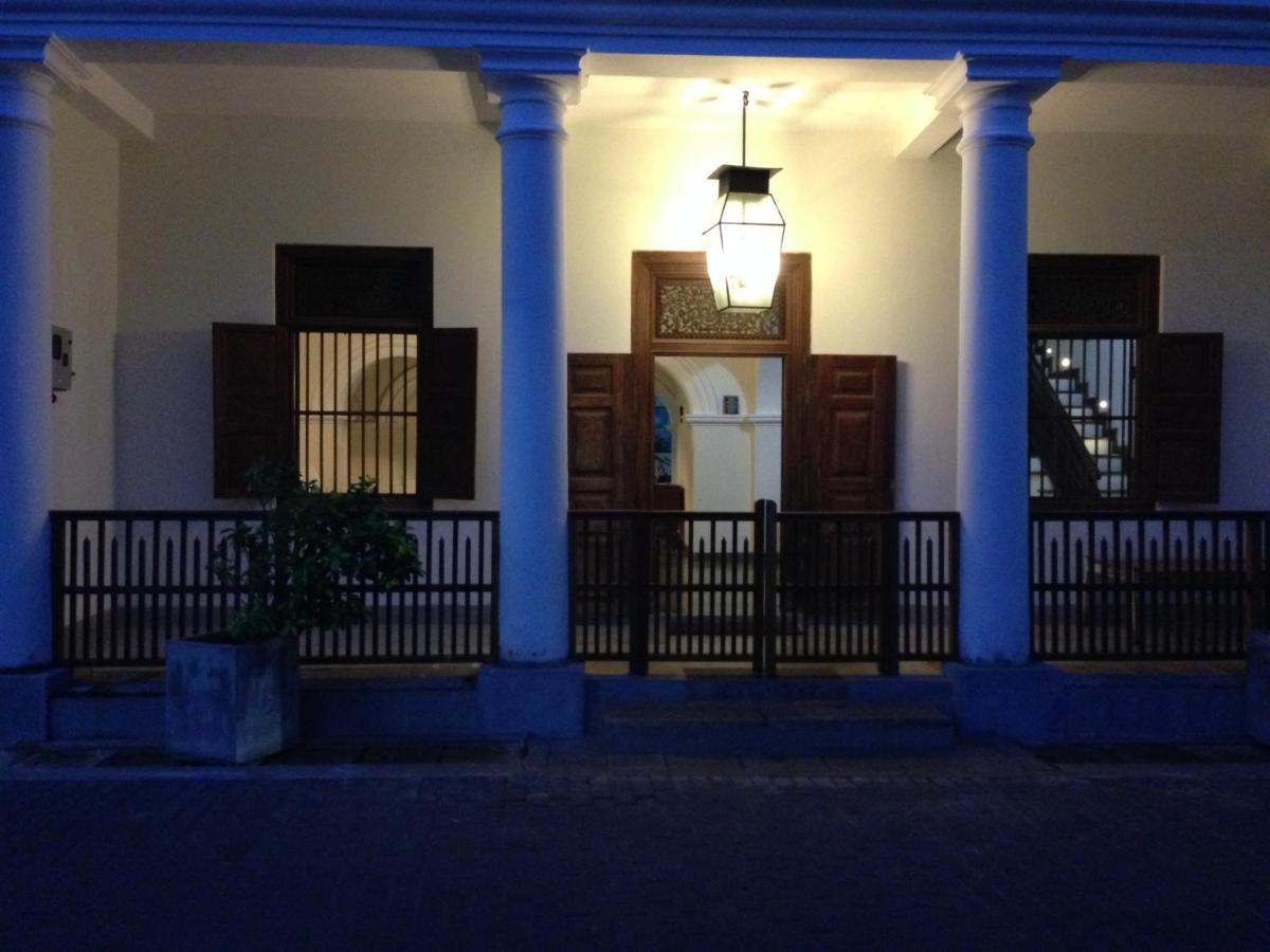 Khalid's Guest House - B&B Galle