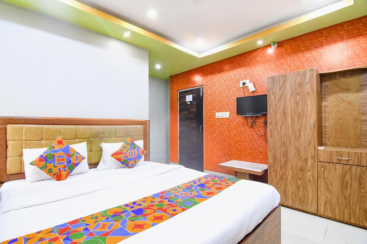 B&B Calcutta - FabHotel Stay Inn II - Bed and Breakfast Calcutta