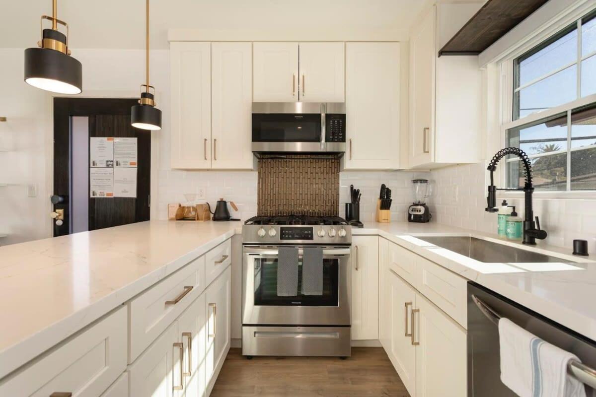Downtown Culver City New Designer Lux 1 Bedroom - B&B Los Ángeles