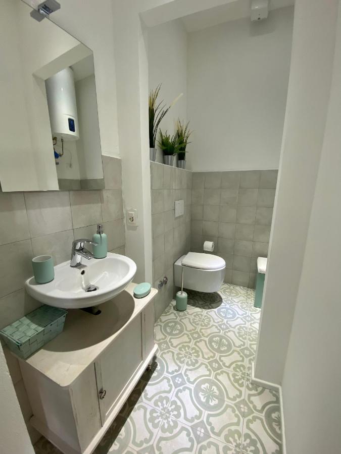 Double or Twin Room with Shared Bathroom