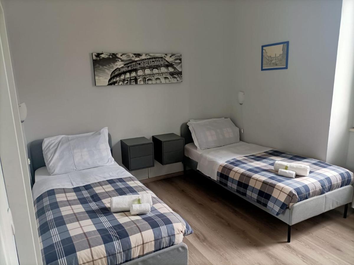 Twin Room with Shared Bathroom