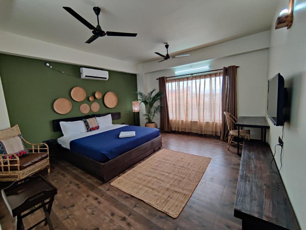 B&B Guwahati - Peepal Tree Inn - Bed and Breakfast Guwahati