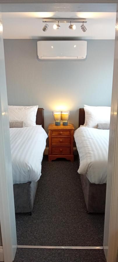 B&B Bridlington - Home and Away Guesthouse - Bed and Breakfast Bridlington