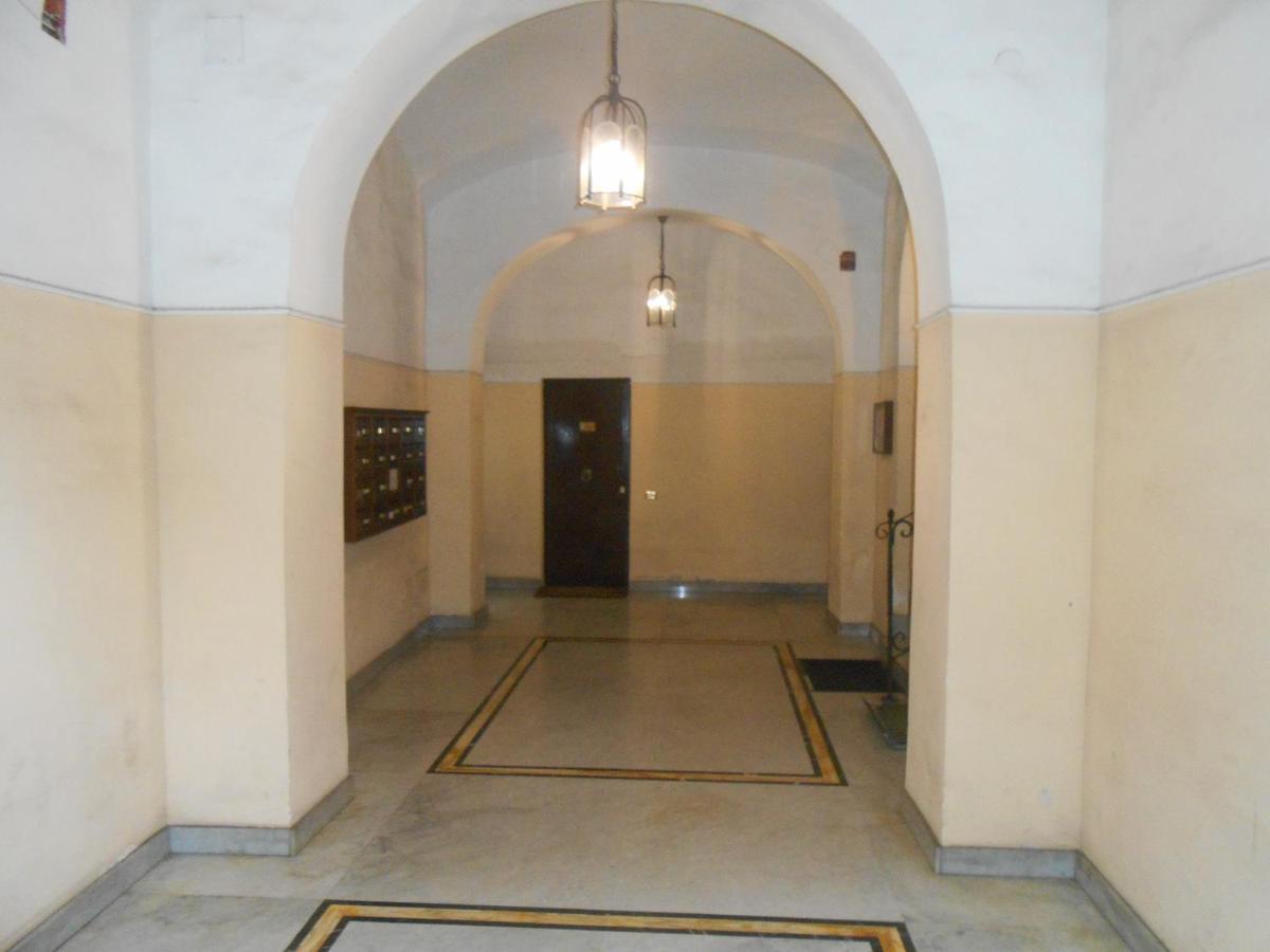 Colosseo GUEST HOUSE GIL - B&B