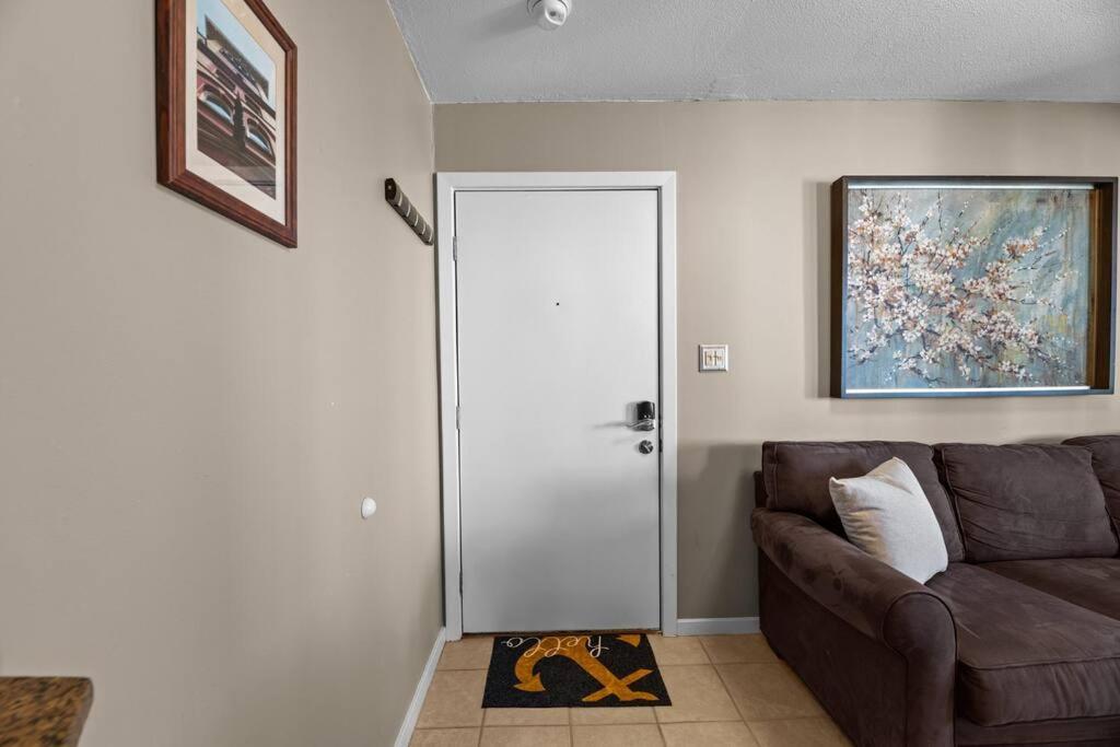 Harbourside Hideout - B&B New Bern