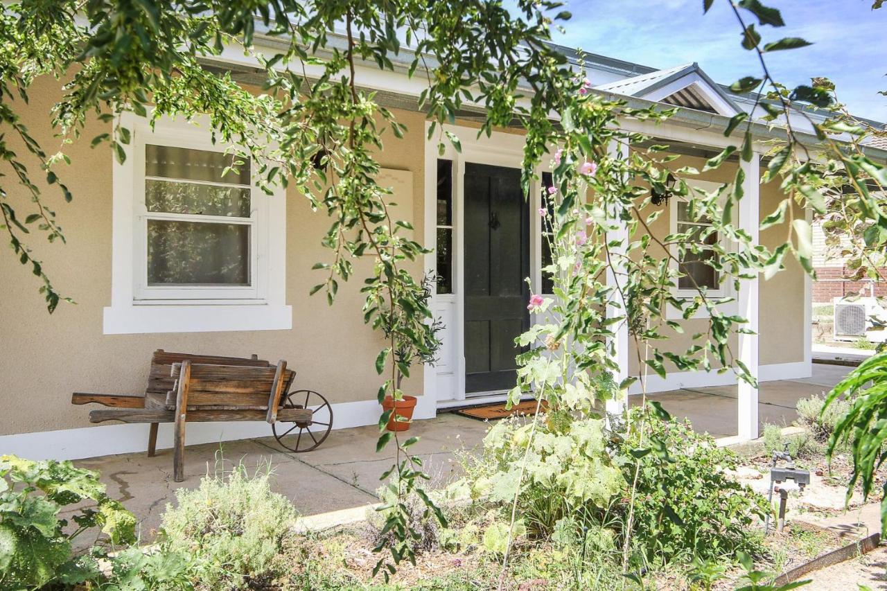 Orchard House - Bed and Breakfast Beechworth