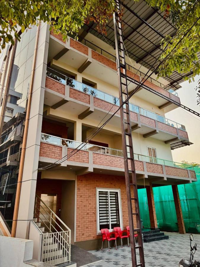 Kafeel Homes - Bed and Breakfast