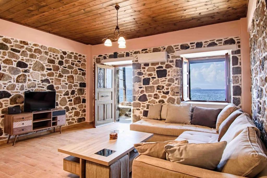 Casa Del Mare Sea View House up to 6 guests - Chambres d’hôtes Mandráki