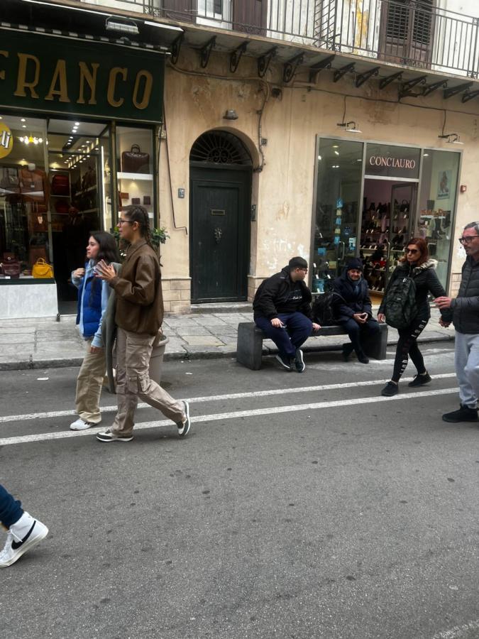 Maqueda Vibes - B&B Palermo