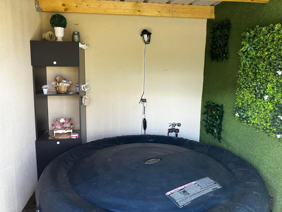 Cosy maison Honfleur 2 chambres parking jardin et jacuzzi - Ferienwohnung