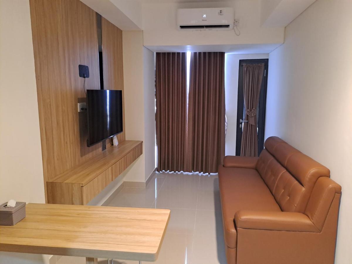 B&B Batam Centre - Apartemen Pollux Habibie - Bed and Breakfast Batam Centre