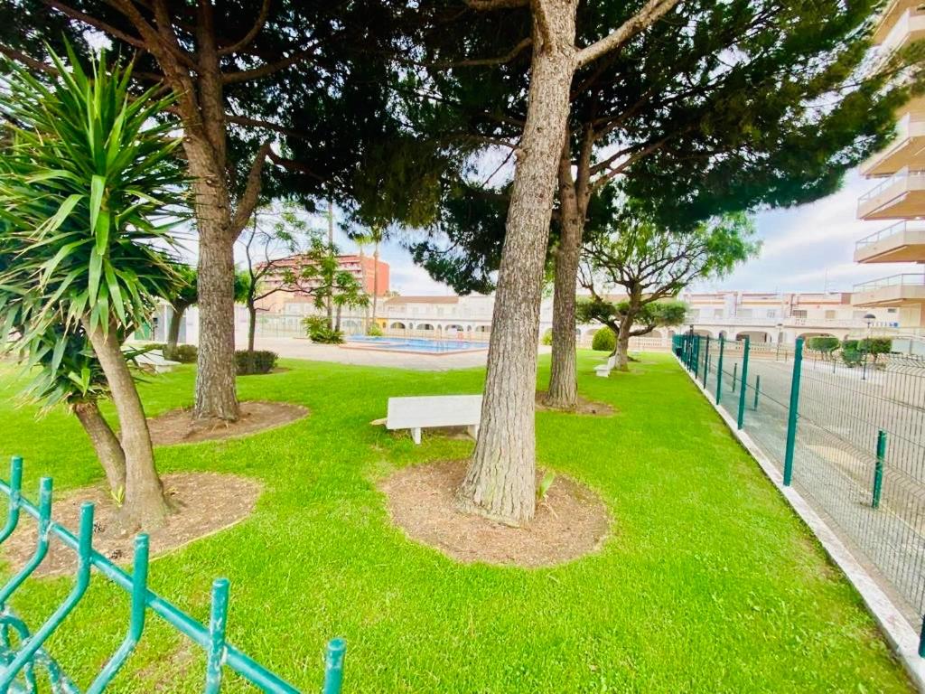 Mediterráneo playa-BookApartments - B&B