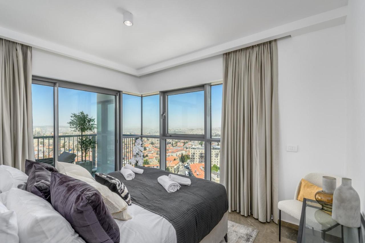 Two-Bedroom Apartment with City View