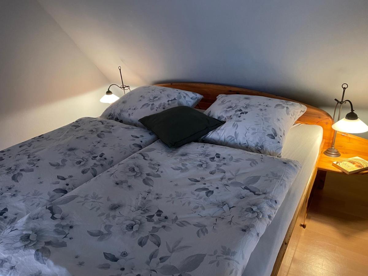 B&B Radebeul - Ferienwohnung Eva - Bed and Breakfast Radebeul